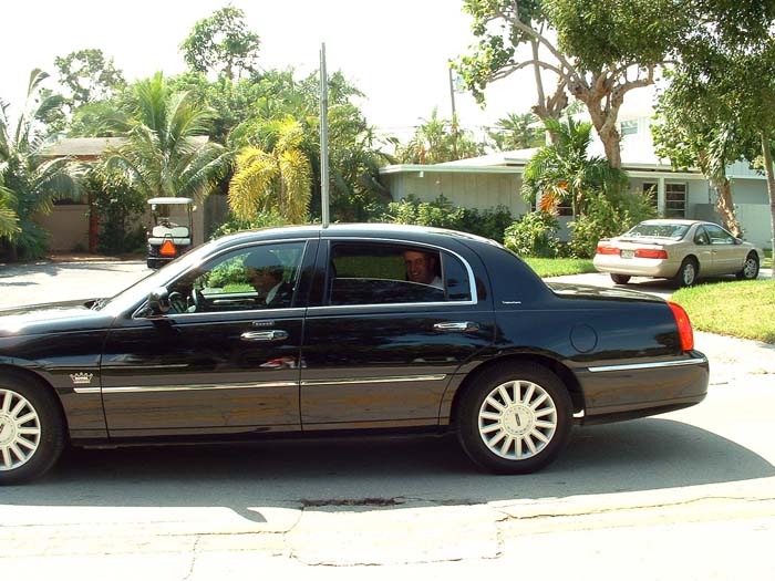 miami_odd_photos (7)